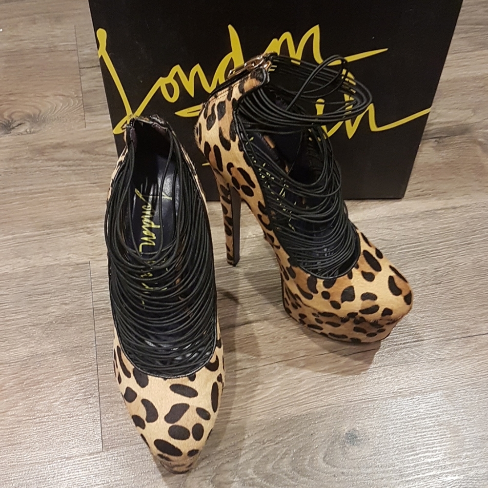 London Trash platform leopard stillettos size 7.5
